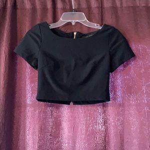 Cropped T